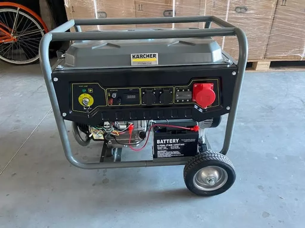 Kärcher PGG 8/3 ( NIEUW ONGEBRUIKT ) Kärcher PGG 8/3 ( NIEUW ONGEBRUIKT )