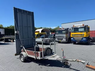 Hapert ACTIEWAGEN VOOR WEGWERKZAAMHEDEN