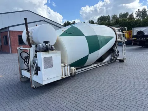 Mulder DESU 100 S SELF SUPPORTING BETONMIXER
