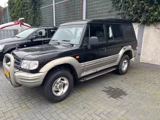 Hyundai Galloper 2.5 D VAN GRIJS KENTEKEN